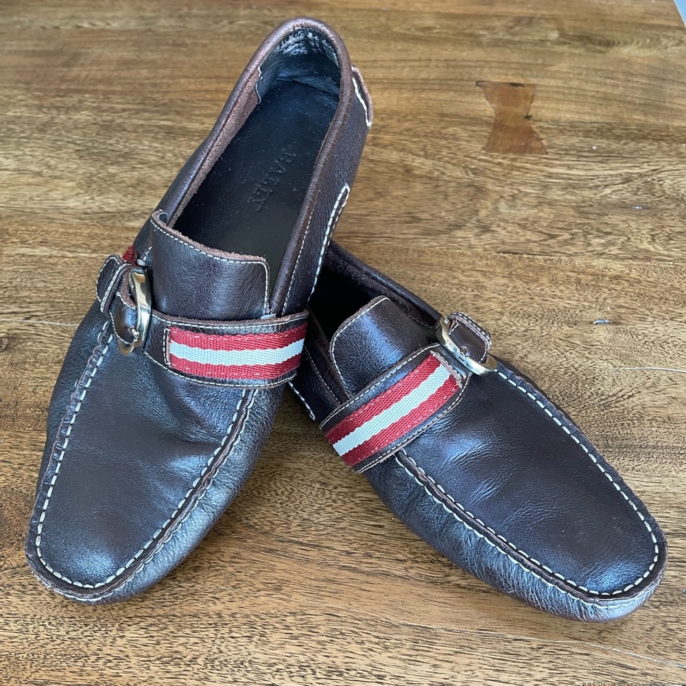 Men's BALLY Brown Leather Driving Loafers with Buckle, Size 9 US